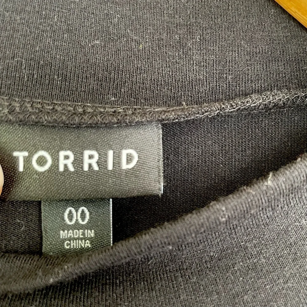 Torrid Bell Sleeved Midi Dress - Picture 11 of 12